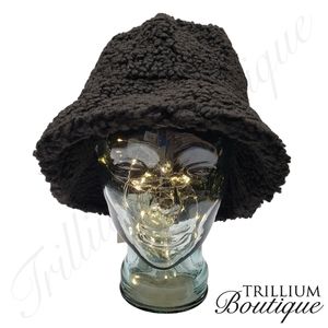 LACK OF COLOR Bucket Hat Black Small/Medium Teddy Fleece Hat Cottagecore Outdoor